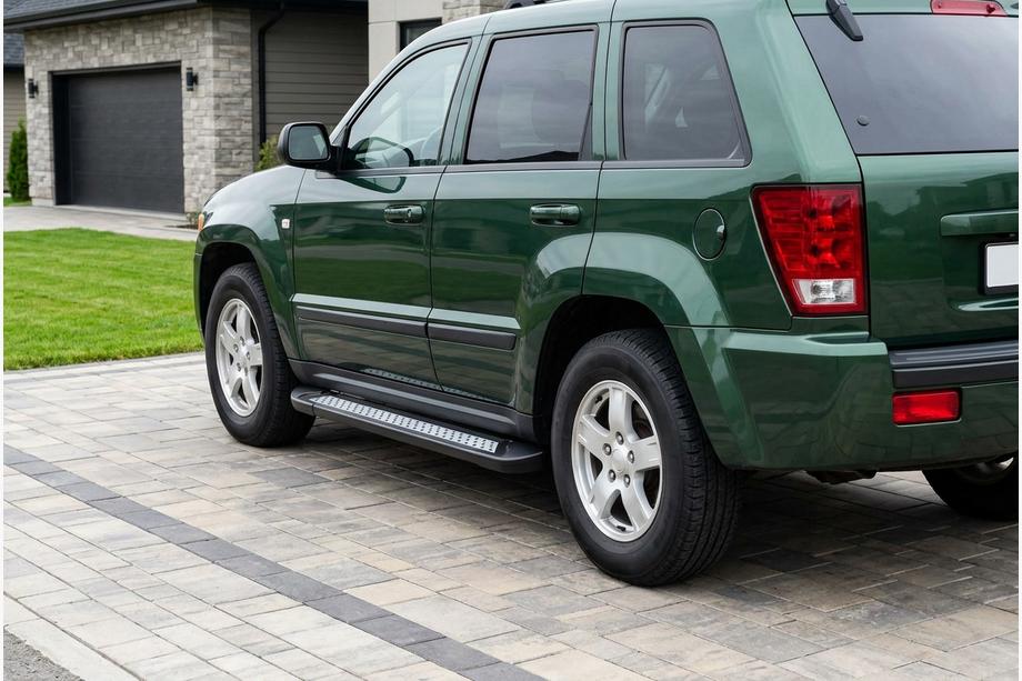 Jeep Grand Cherokee WK 2004-2010 Side Steps New Vision Black (2 pcs, Aluminum) Image