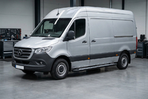 Mercedes Sprinter W907/W910 2018- Side Steps New Vision Black (2 pcs, Aluminum) Long/ExtraLong photo 1