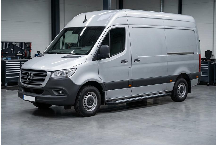 Mercedes Sprinter W907/W910 2018- Side Steps New Vision Black (2 pcs, Aluminum) Long/ExtraLong Image