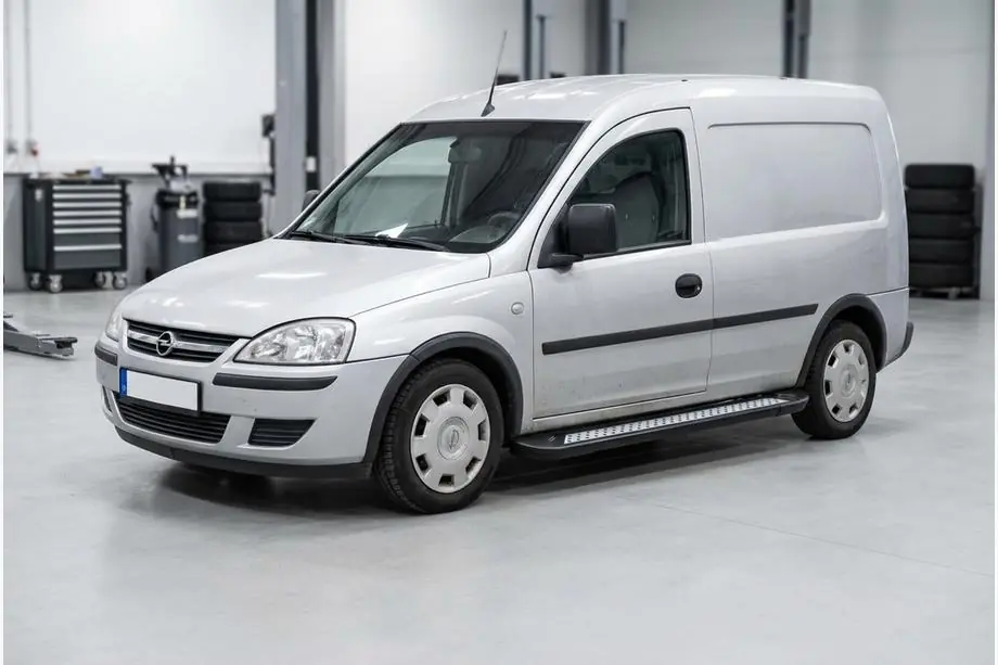 Opel Combo 2002–2012 Side Steps New Vision Black (2 pcs, Aluminum) Image