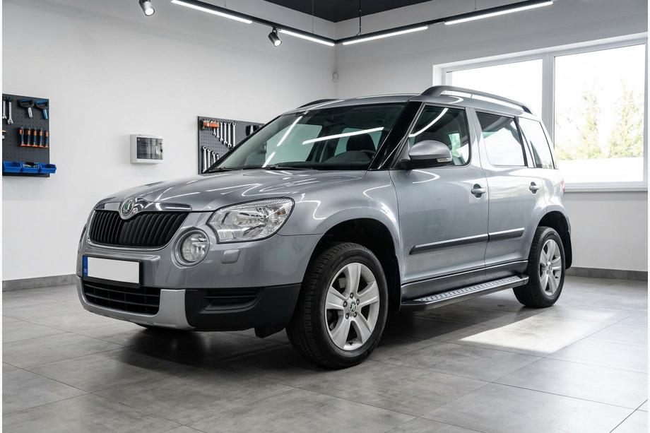 Skoda Yeti 2009-2017 Side Steps New Vision Black (2 pcs, Aluminum) Image