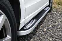 Audi Q5 2017-2025 Side Steps Tayga V2 (2 pcs, Aluminum) photo 3