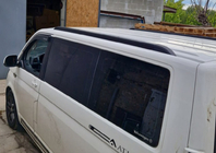 Volkswagen T5 Multivan 2003–2010 Integrated Roof Rails (black) photo 43