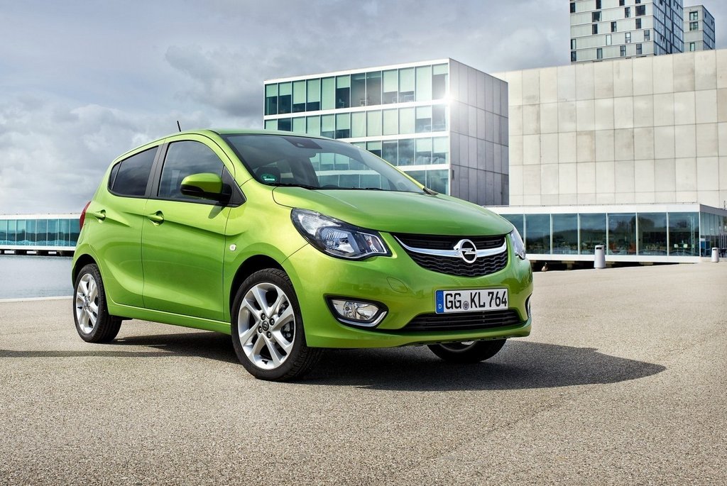 Review five-door hatchback Opel Karl