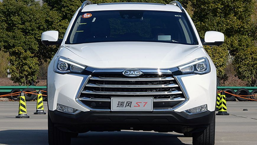 Overview of the seven-seater crossover S7 JAC