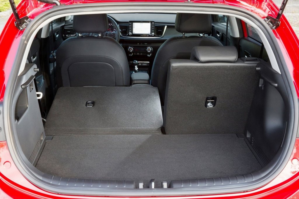Hatchback Kia Rio the fourth generation