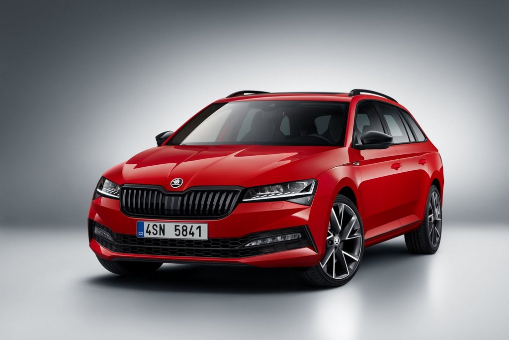 A facelifted version of the Skoda Superb Combi