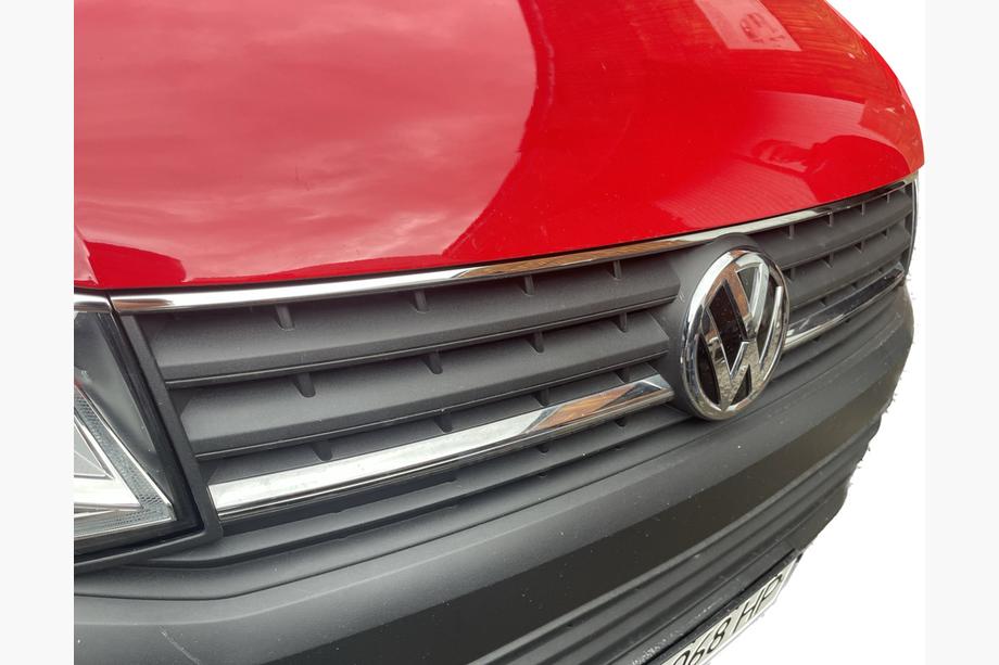 Volkswagen T6 2015-2024 Upper Grille Trim 2015-2019 (1 pc, stainless steel) Image