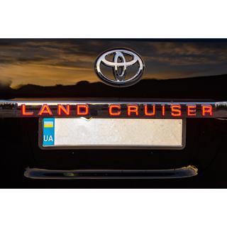 LED Trim Above License Plate (2016+) Toyota Land Cruiser 200 2007-2021 photo 4