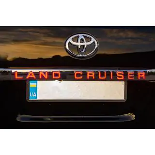 LED Trim Above License Plate (2016+) Toyota Land Cruiser 200 2007-2021 photo 4