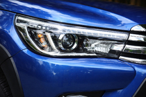Toyota Hilux 2015- Front OEM Headlights V1 2015-2019 (LED, 2 pcs) photo 1