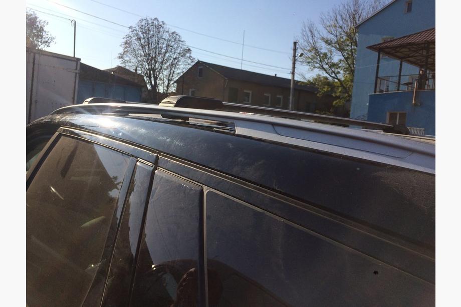 Land Rover Discovery Sport 2014- Lockable roof cross bars for integrated roof rails (2 pcs) Gray Photo 2