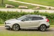 Crossover hatchback Volvo V40 Cross Country photo 11