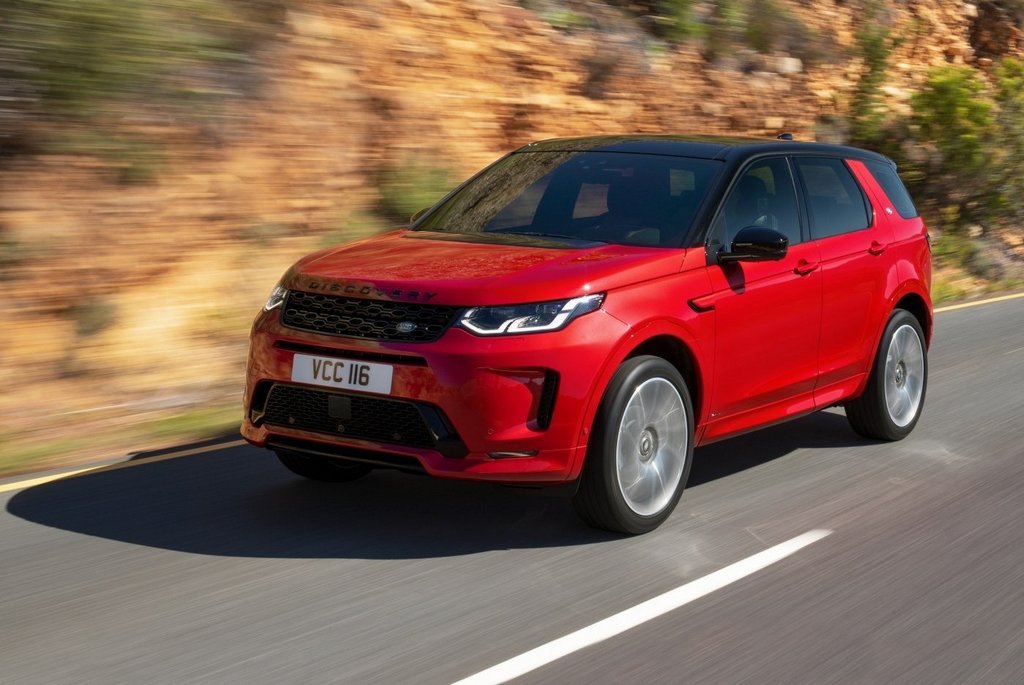 The premium compact crossover Land Rover Discovery Sport