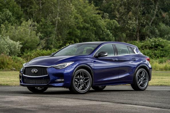The compact crossover Infiniti QX30