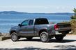 Overview of mid-size pickup Toyota Tacoma photo 11