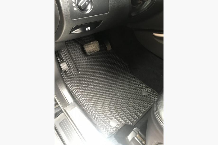 Mercedes ML W164 2005-2011 EVA Floor Mats (black) Photo 3