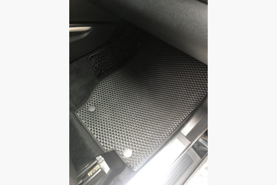 Mercedes ML W164 2005-2011 EVA Floor Mats (black) Photo 7