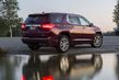 Review of the second generation of the crossover Chevrolet Traverse photo 5