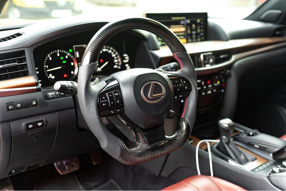 Lexus LX570/450d 2008-2022 Complete anatomical steering wheel (carbon) Image