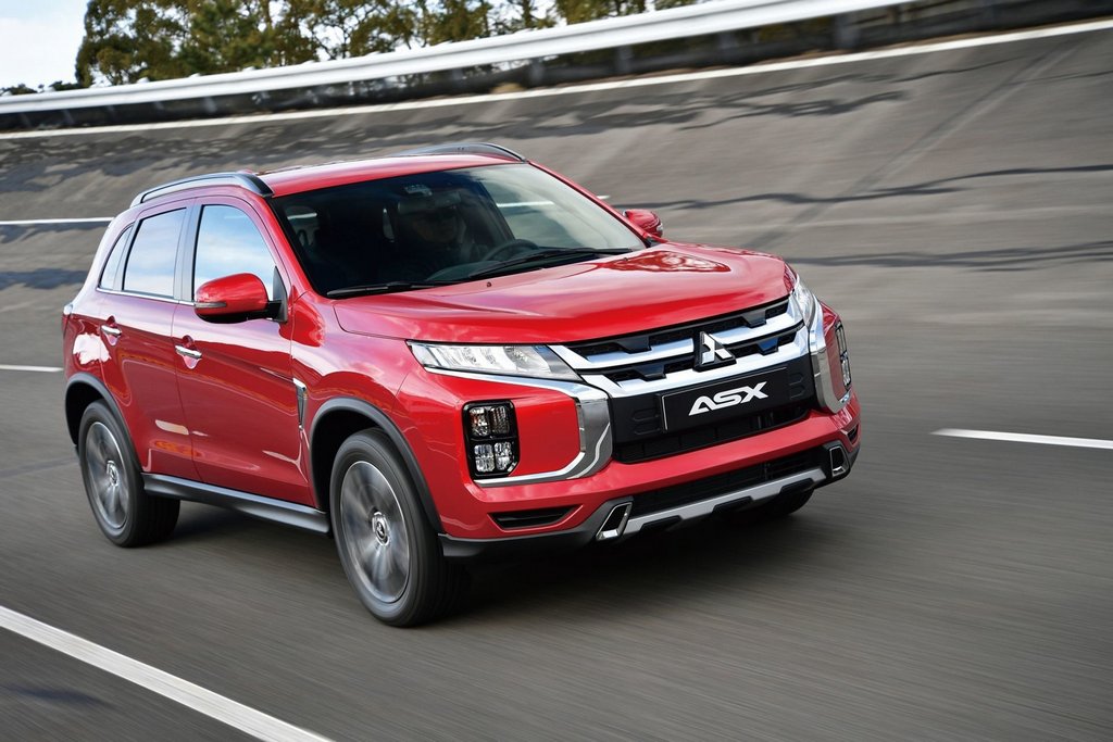 Updated compact crossover Mitsubishi ASX