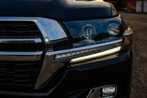 Toyota Land Cruiser 200 2007-2021 Headlight Eyelids with LED (2016↗) photo 5