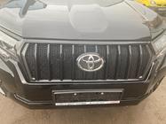 Toyota Land Cruiser Prado 150 2009-2023 Grille 2017↗ LED (Zeus Black, with Black Eyelids) photo 8