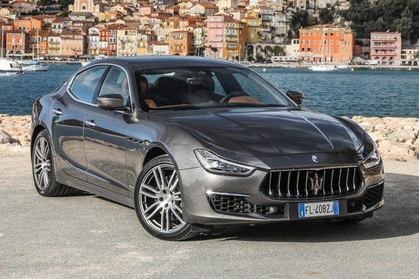 Review of sports sedan Maserati Ghibli