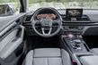 The second generation of the compact crossover Audi Q5 photo 6