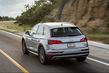 The second generation of the compact crossover Audi Q5 photo 4