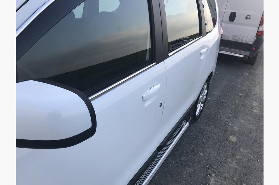 Renault Lodgy 2013-2022 Window Trim Stainless Steel (4 pcs) Carmos - Turkish Stainless Steel Image