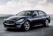 Overview of the premium sedan Infiniti Q70 photo 2