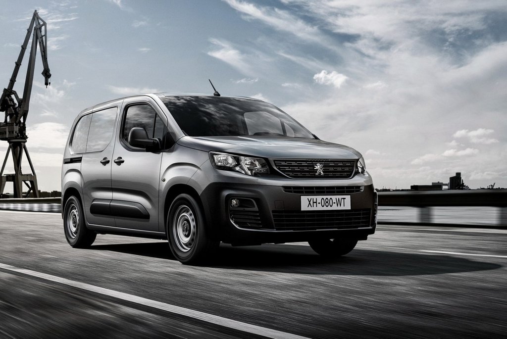 Overview a compact van like the Peugeot Partner