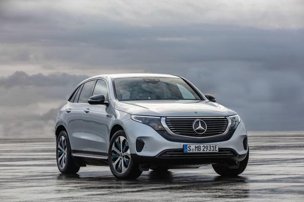 Electric four-wheel drive crossover Mercedes-Benz EQC