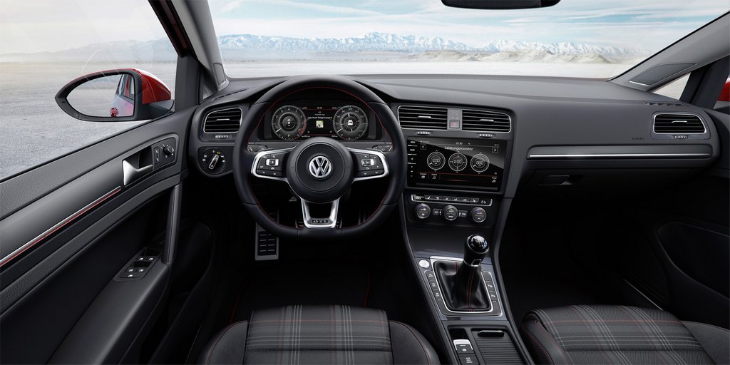 Review sporty hatchback Volkswagen Golf GTI