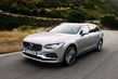 Overview the full-size wagon Volvo V90 photo 2