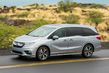 A review of eight full-size minivan Honda Odyssey photo 5