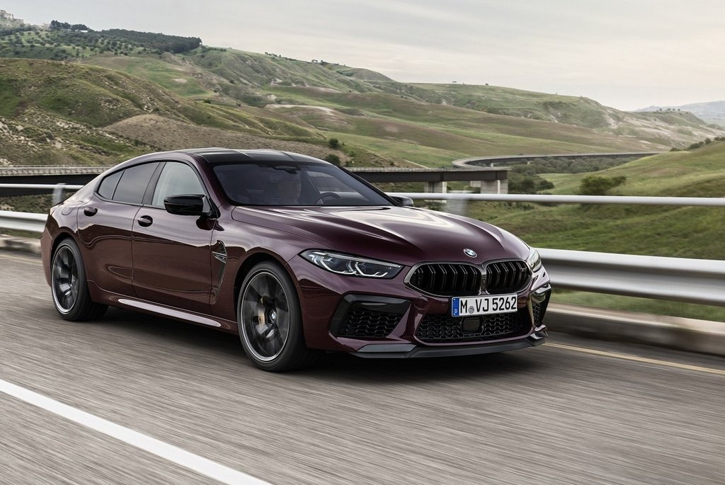 Review of sports sedan BMW M8 Gran Coupe