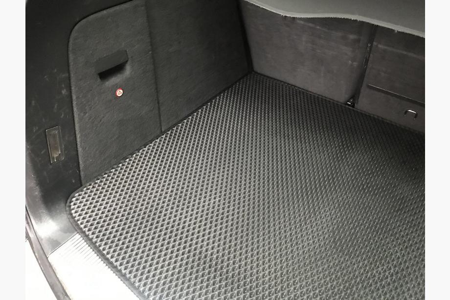 Volkswagen Touareg 2002–2010 Trunk Mat V1 (EVA, Black) Photo 2