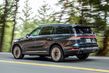Browse luxury crossover Lincoln Aviator photo 5