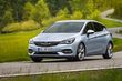Review of the updated model Opel Astra Hatchback photo 4