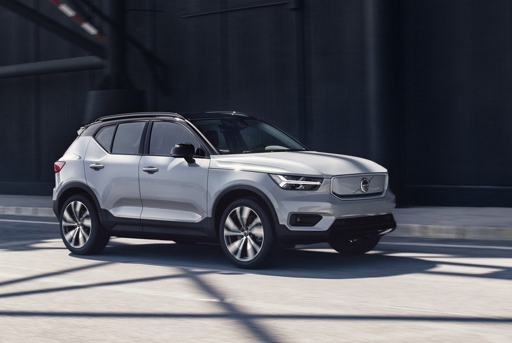 Electric AWD crossover Volvo XC40 Recharge