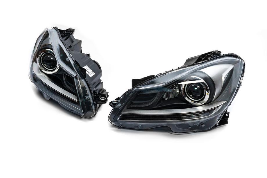 Mercedes C-class W204 2007-2015 LED Headlights (2011-2015, Set of 2) Image