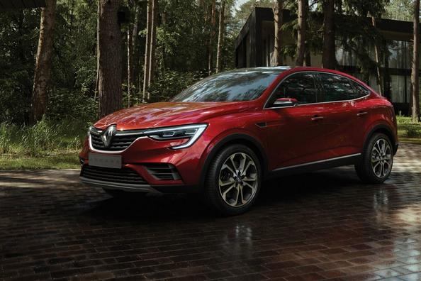 Overview of the compact crossover Renault Arkana