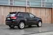 Overview of the premium Jeep Grand Cherokee photo 7