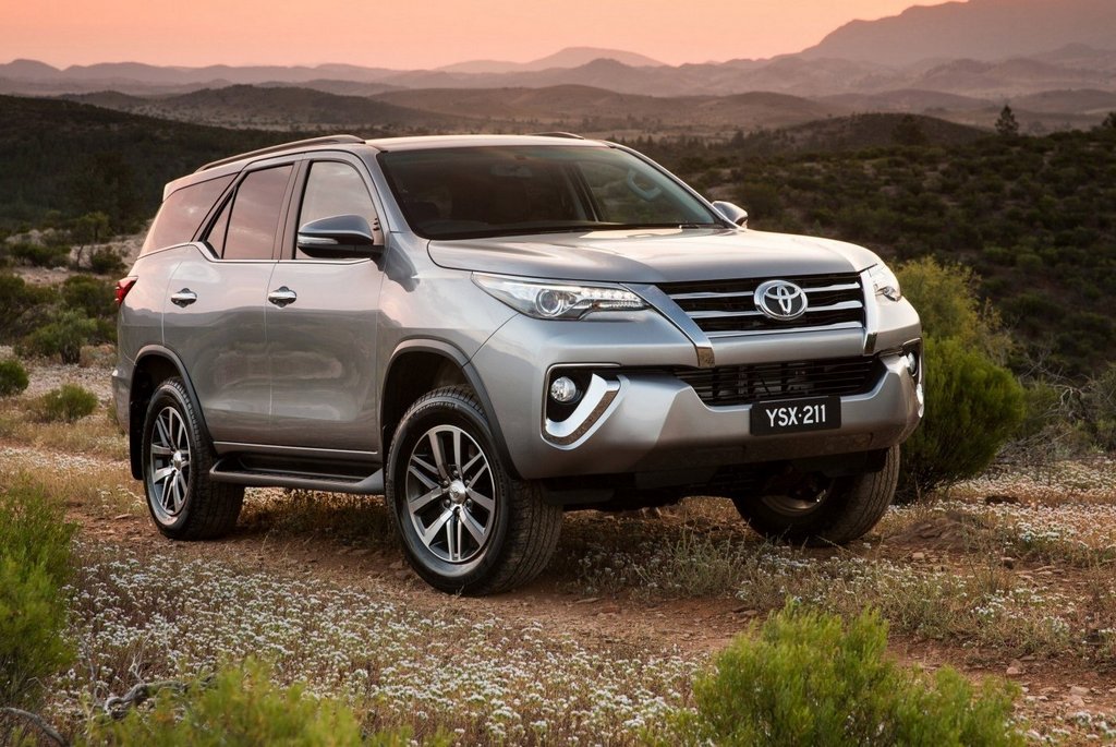 Overview frame SUV Toyota Fortuner