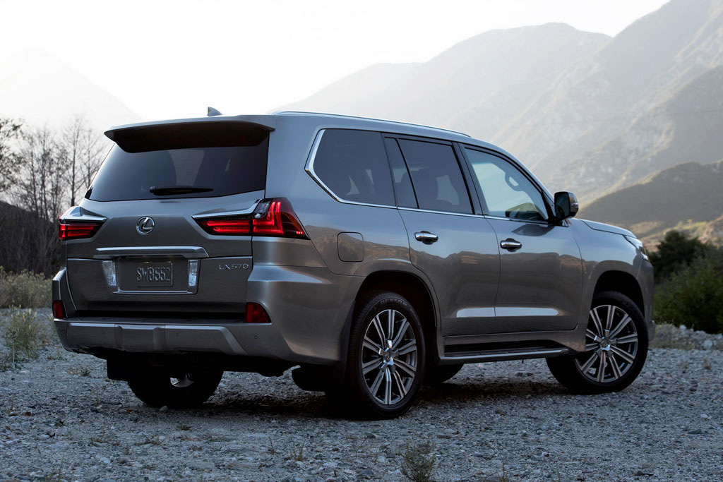 Premium SUV Lexus LX