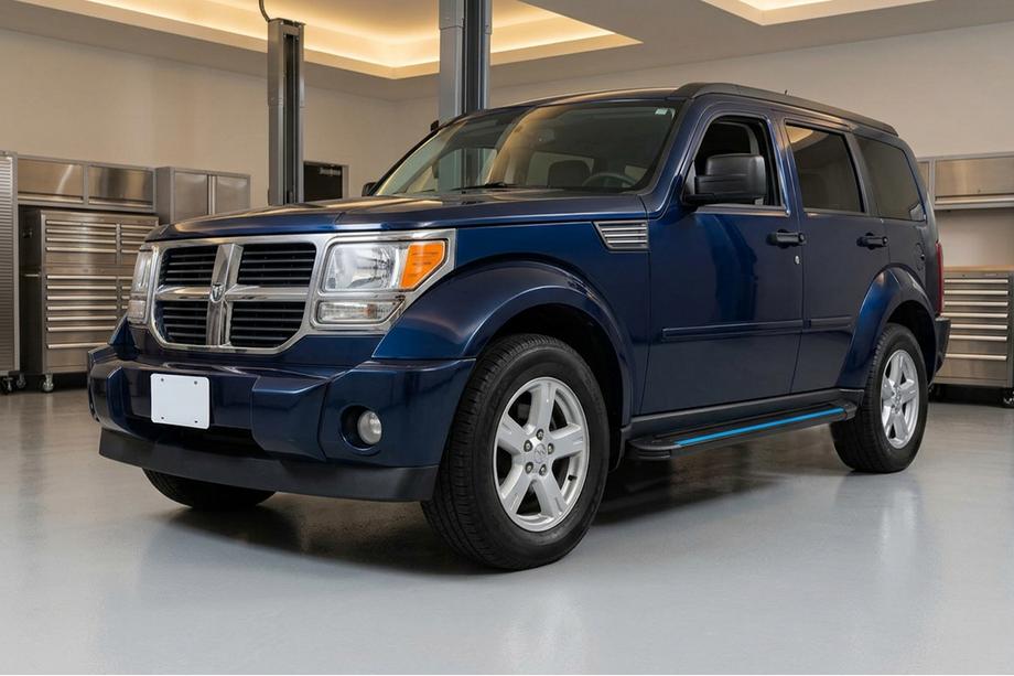 Dodge Nitro 2006-2011 Side Steps Maya Blue (2 pcs, Aluminum) Image