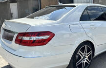 Mercedes E-class W212 2009-2016 Rear Window Spoiler AMG E63 (ABS, primed) photo 3