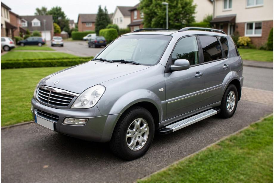 SsangYong Rexton I 2001-2017 Side Steps Maya V2 (2 pcs, Aluminum) 2012-2017 Image